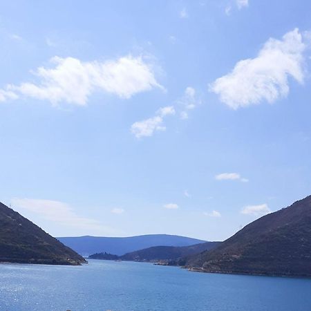 Bella Vista Zmukic Apartment Perast Exterior photo