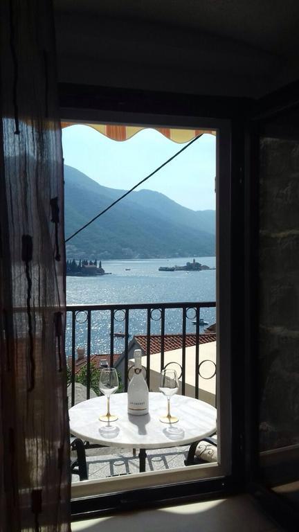 Bella Vista Zmukic Apartment Perast Exterior photo