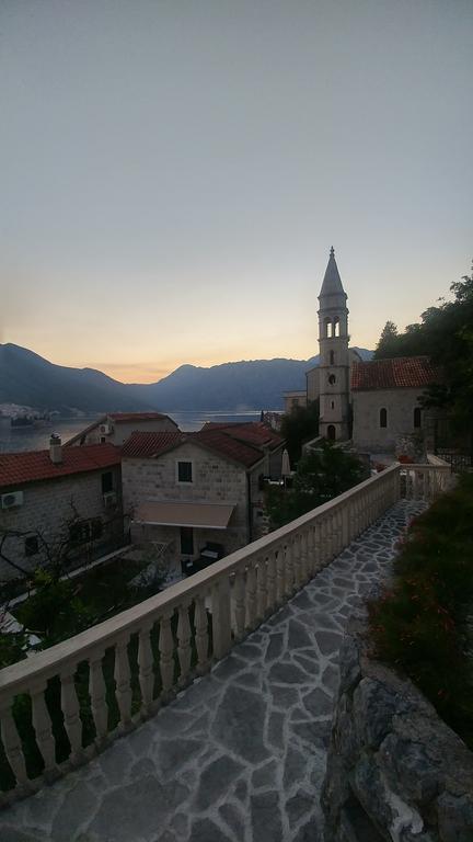 Bella Vista Zmukic Apartment Perast Exterior photo