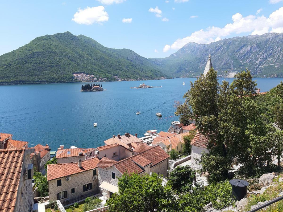 Bella Vista Zmukic Apartment Perast Exterior photo